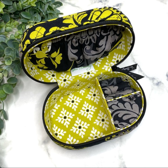 Vera Bradley Handbags - Vera Bradley | Baroque Travel Hard Jewelry Case